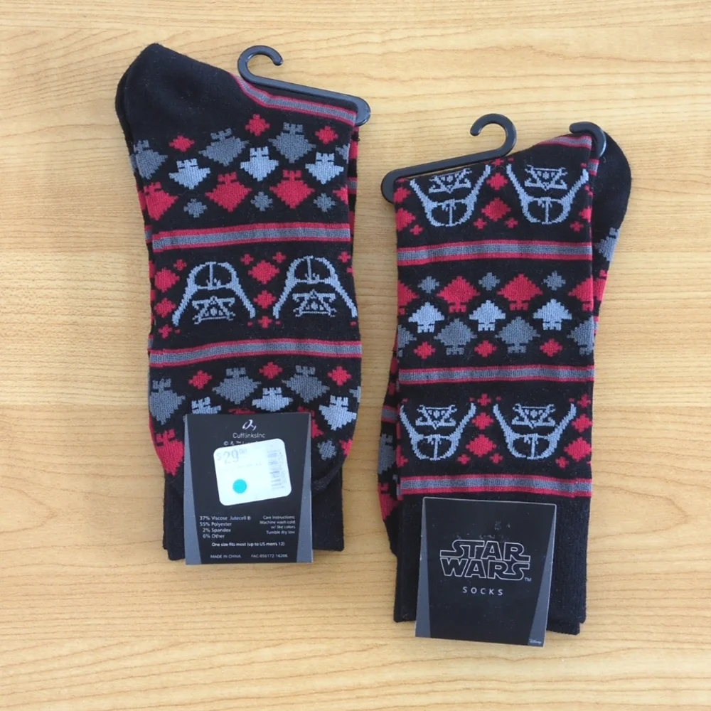 NEW Two Pairs Star Wars Darth Vader Socks